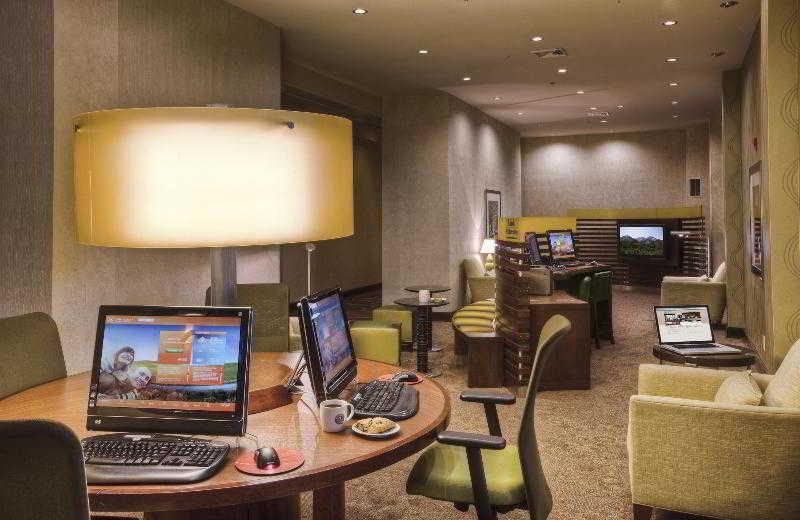 Sheraton Солт-Лейк-Сити Экстерьер фото